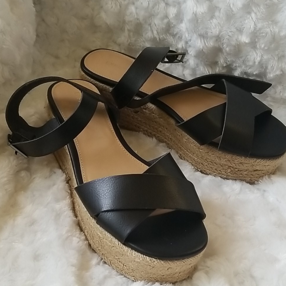 Express Upper Tige Platform Sandel